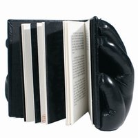 Expo_livre_dartistes_main_gram